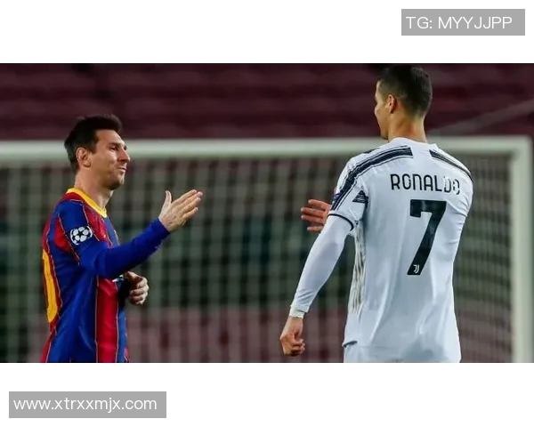 小书球星卡足球传奇对决:C罗梅西谁是最强球王之争