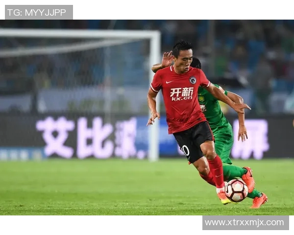 辽足球星突遭不幸离世 引发全国球迷深切悼念与思考